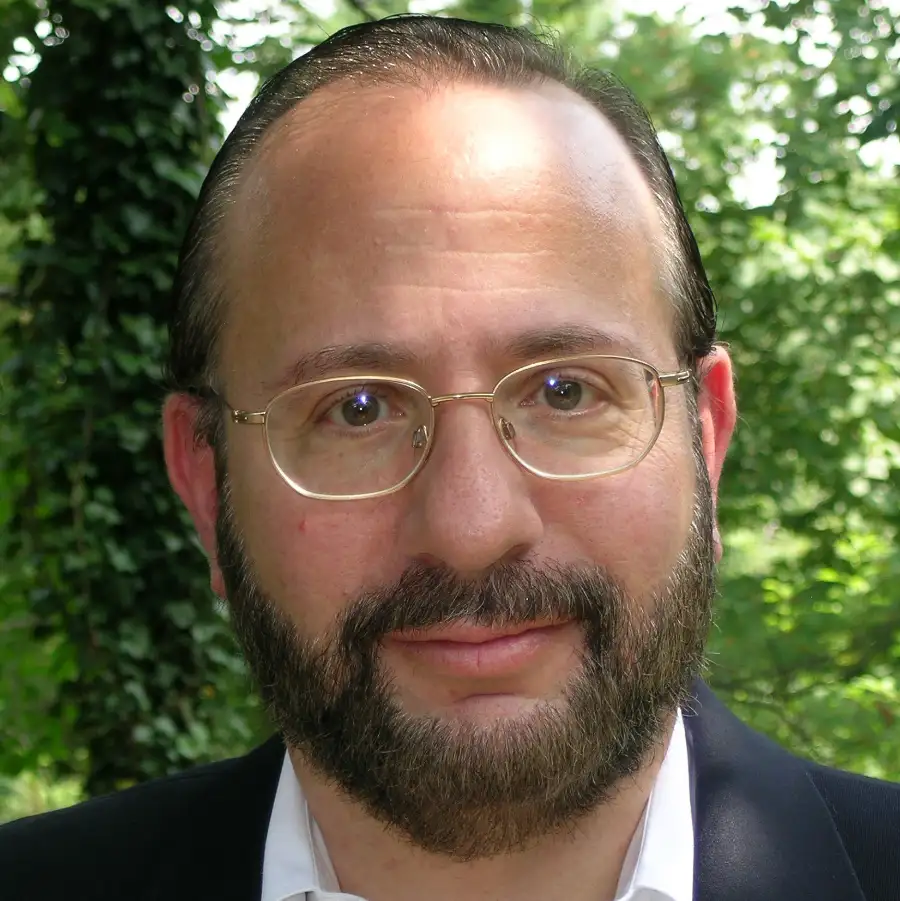 Main Image Supporting the Content of brad-kane